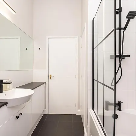 度假居 20 Hazelnut Grove Spacious Contemporary 2-bed House In - Pass The Keys 约克