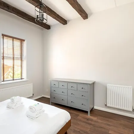 20 Hazelnut Grove Spacious Contemporary 2-bed House In - Pass The Keys Tatil Evi York