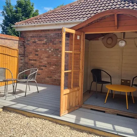 20 Hazelnut Grove Spacious Contemporary 2-bed House In - Pass The Keys 度假居 *