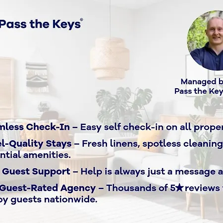 度假居 20 Hazelnut Grove Spacious Contemporary 2-bed House In - Pass The Keys