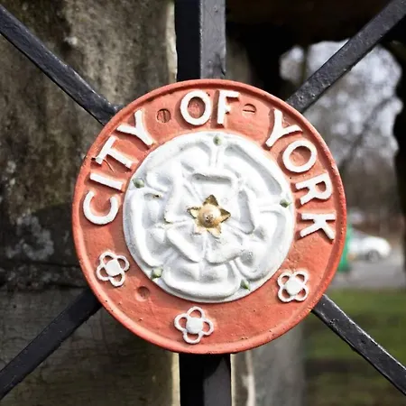 別荘 20 Hazelnut Grove Spacious Contemporary 2-bed House In - Pass The Keys ヨーク